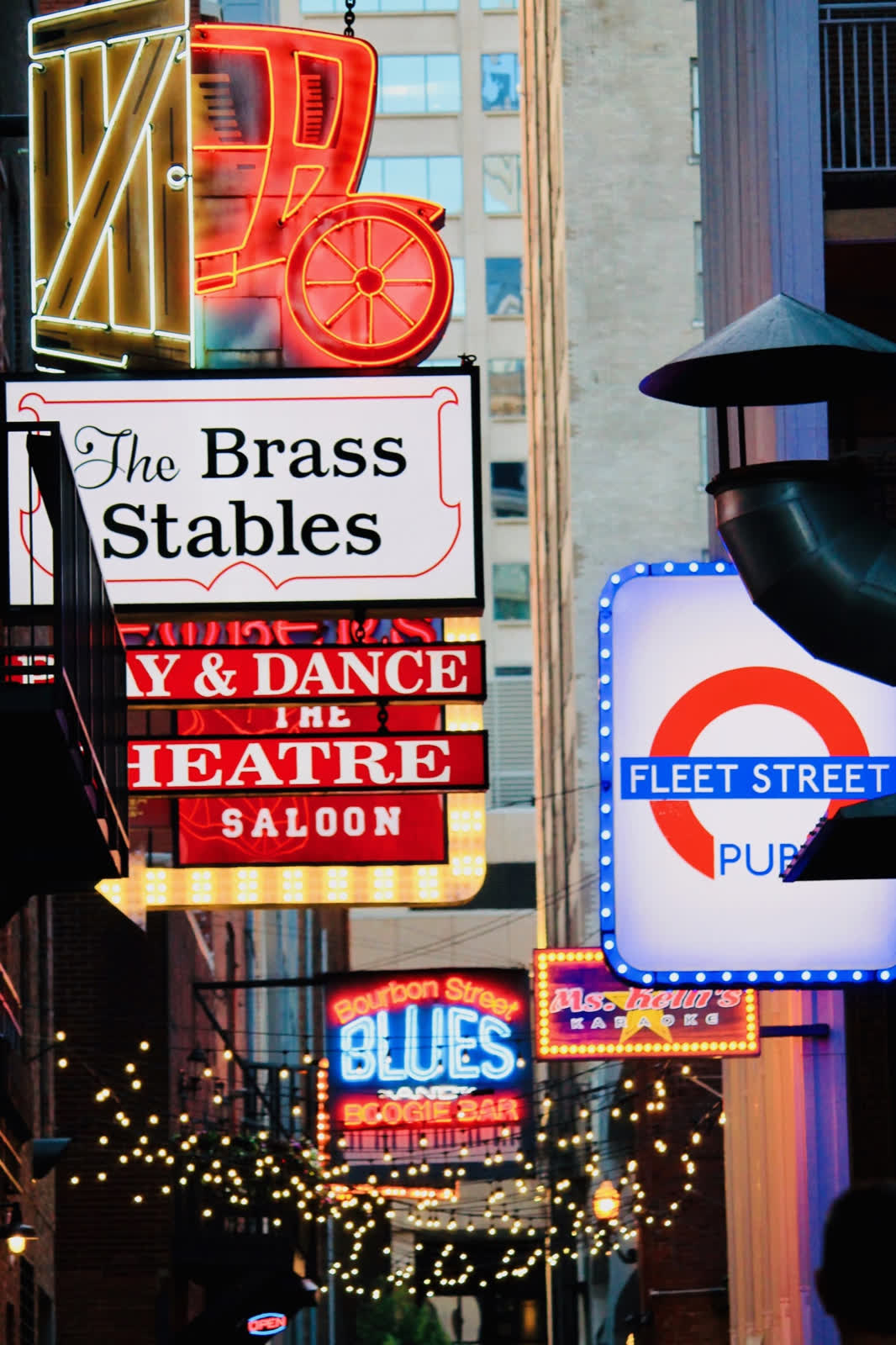 Phone photo of Printers Alley neon