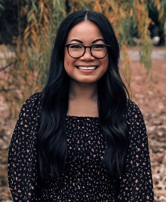 Headshot of advisor Rachel Koons