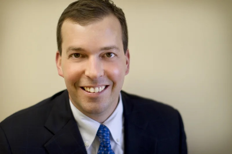 Headshot of partner Paul Gontarek